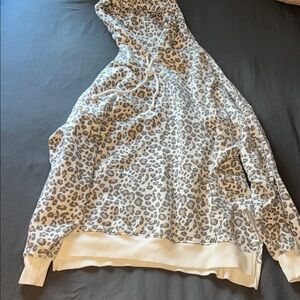 American Eagle Outfitters Leopard Print Hoodie - Off White/Tan and Grey